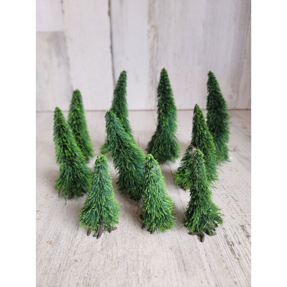 Dept 56 tree green mini pine village accessory Xmas set - Picture 2 of 6